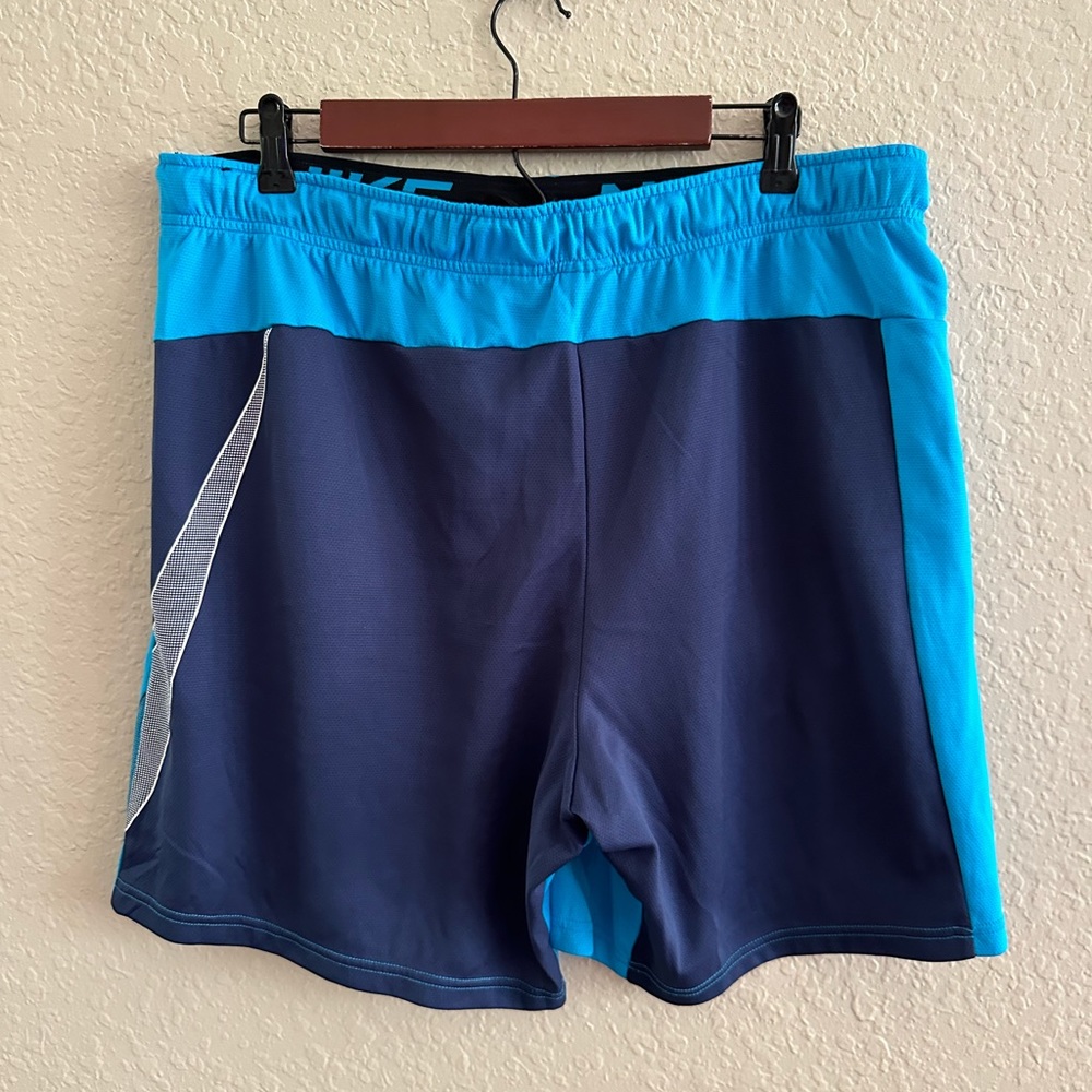 Donated — Last chance HP 💙5/$25💙Nike XXL Drifit Shorts - Picture 2 of 3